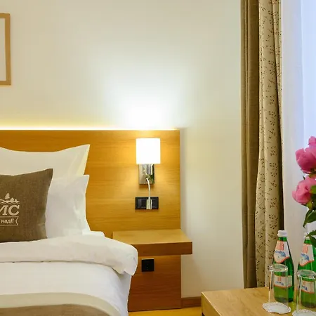 Мис Доброї Надії Полтава Hotel Hlody Exterior photo